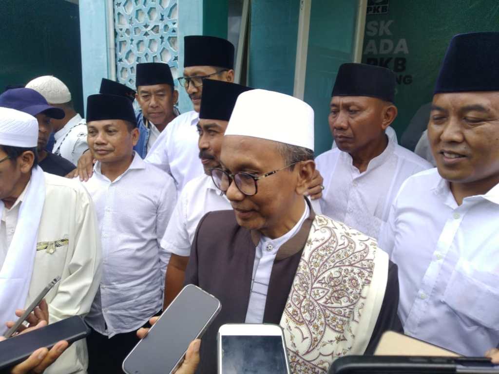Banyak Ulama Ikut Antar H Slamet Junaidi ke Gerindra dan PKB, JKSS: Mereka Berangkat Atas Hati Nuraninya Masing-masing 