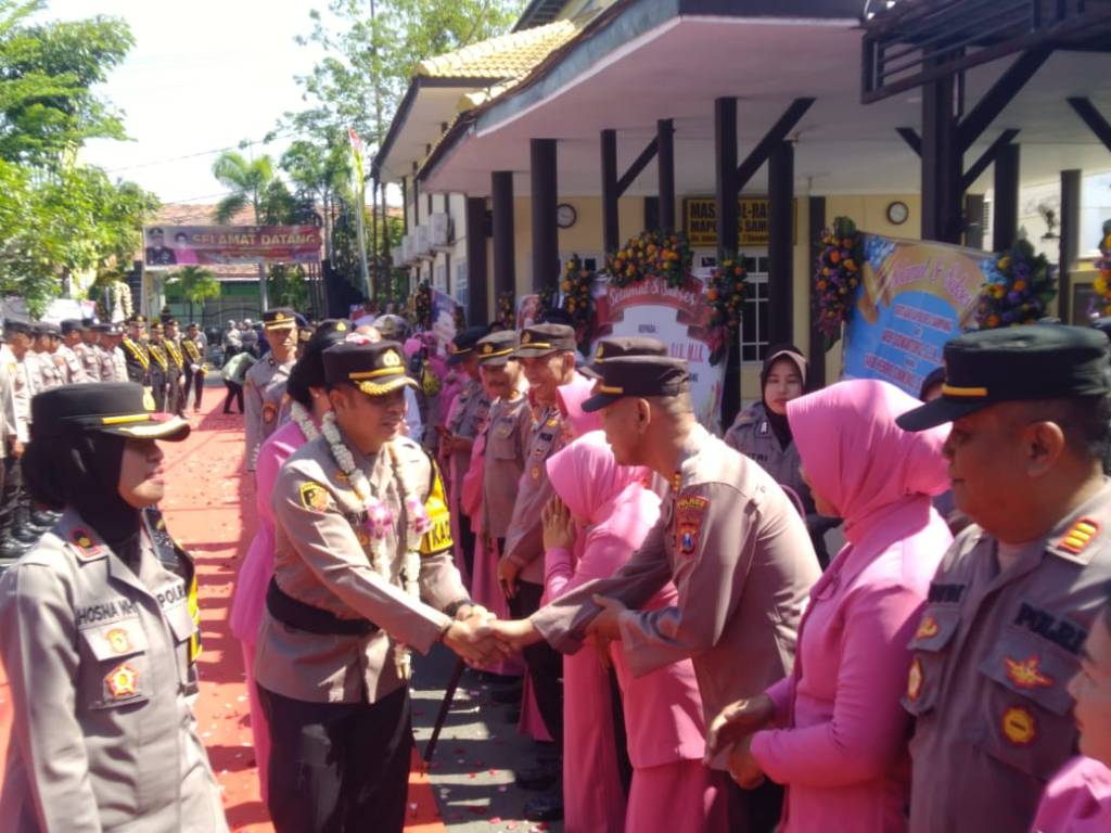 Polres Sampang Gelar Pisah-Sambut&nbsp;Kapolres