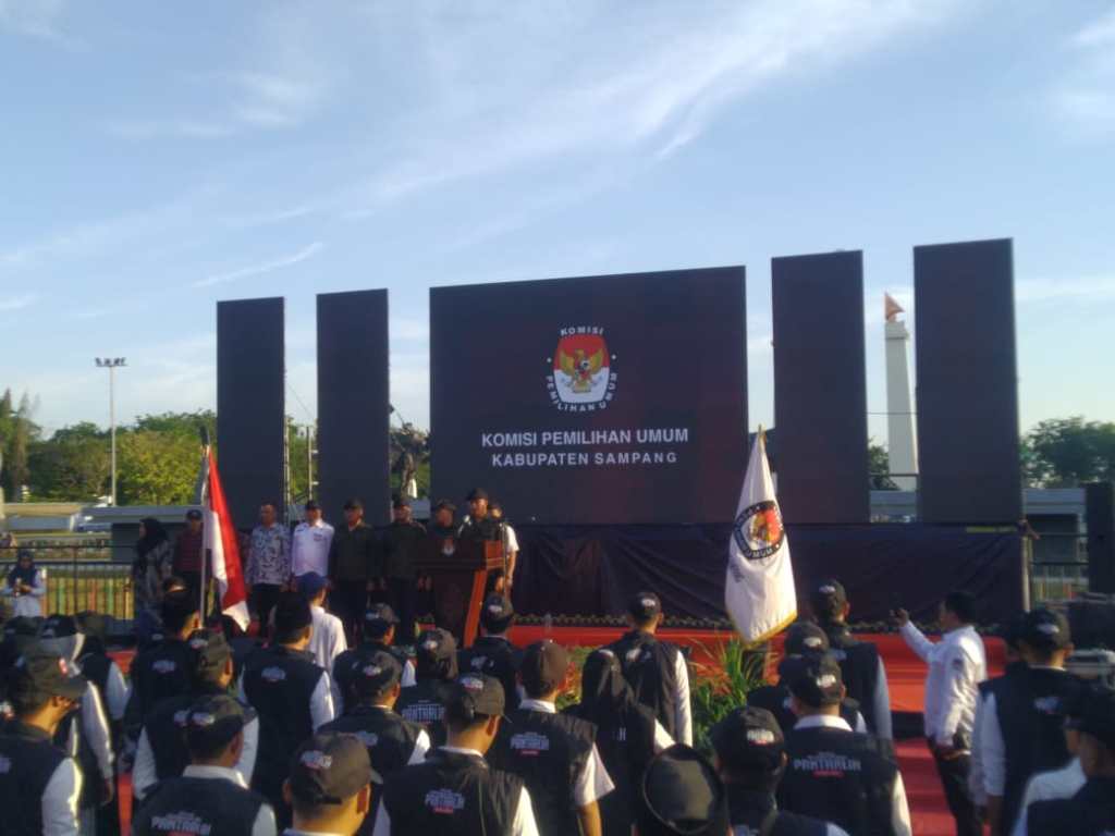 KPU Sampang Launching Maskot Pilkada Serentak&nbsp;2024